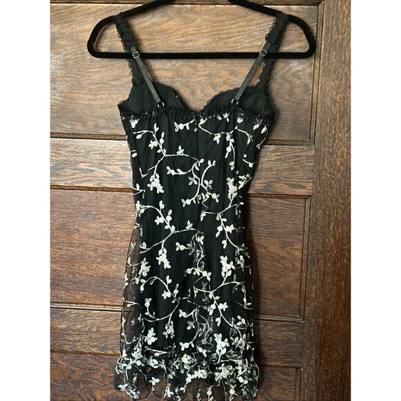 NWT Dolls Kill Protected Aura Slip Dress Black Embroidered Flowers Goth Sz M - Picture 2 of 12